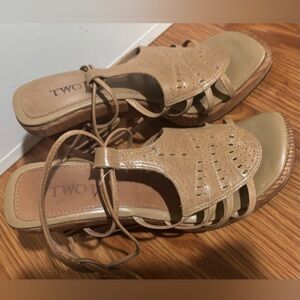 Two Lips Galena Women's Tan Strappy Sandals size 7 from Nordstrom